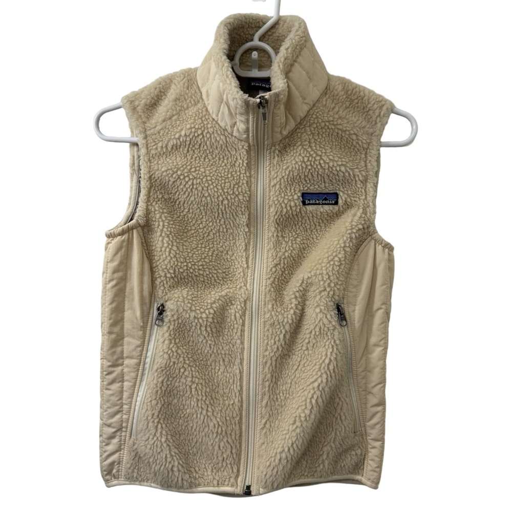 Patagonia Women's Retro-X Vest in Natural W/Rice Paper Woman’s XS